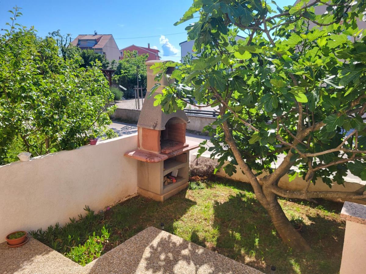 Apartment Luna Malinska Exterior foto